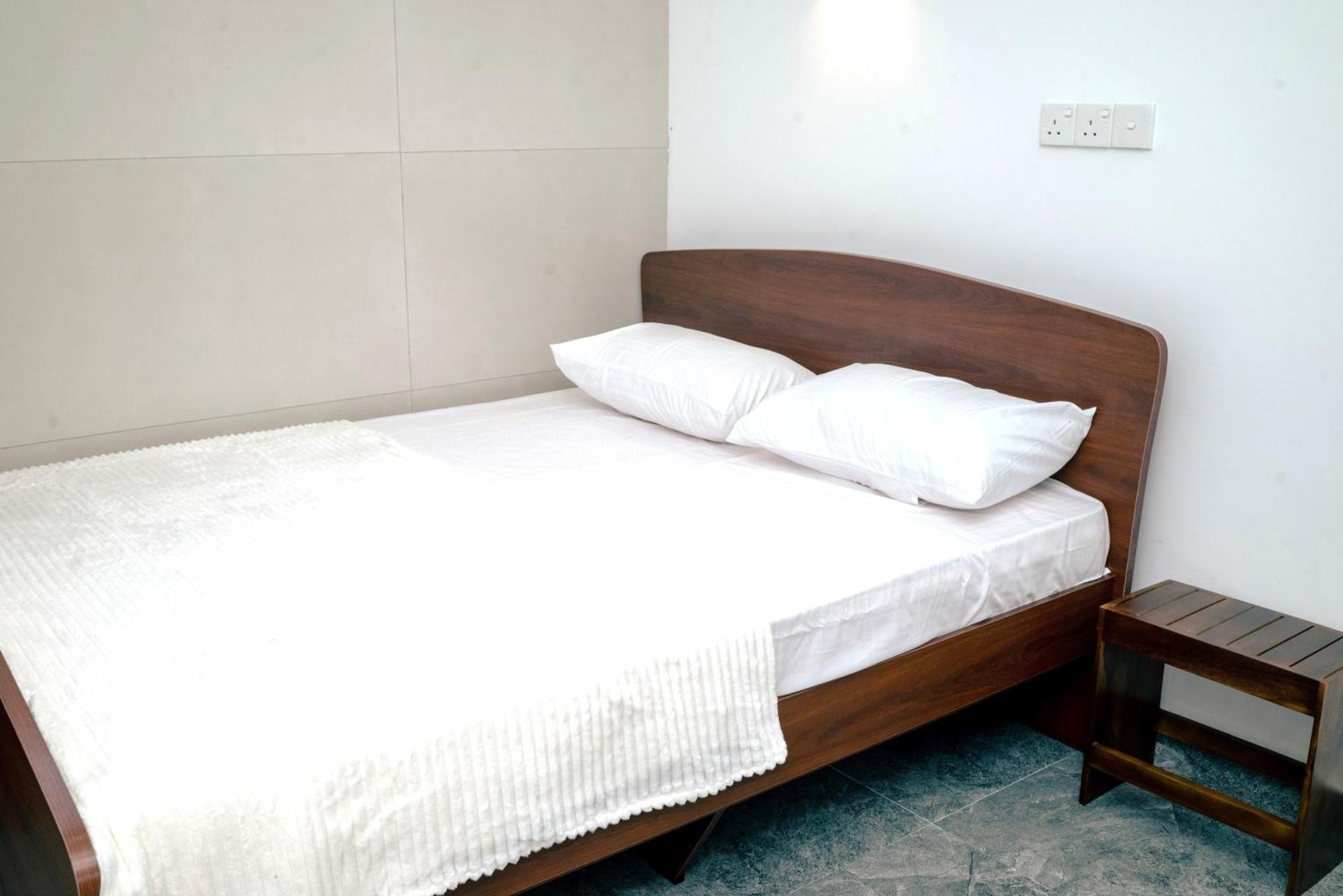 Nnr Wattala Hotel Exterior foto